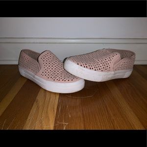 Steve Madden slip ons